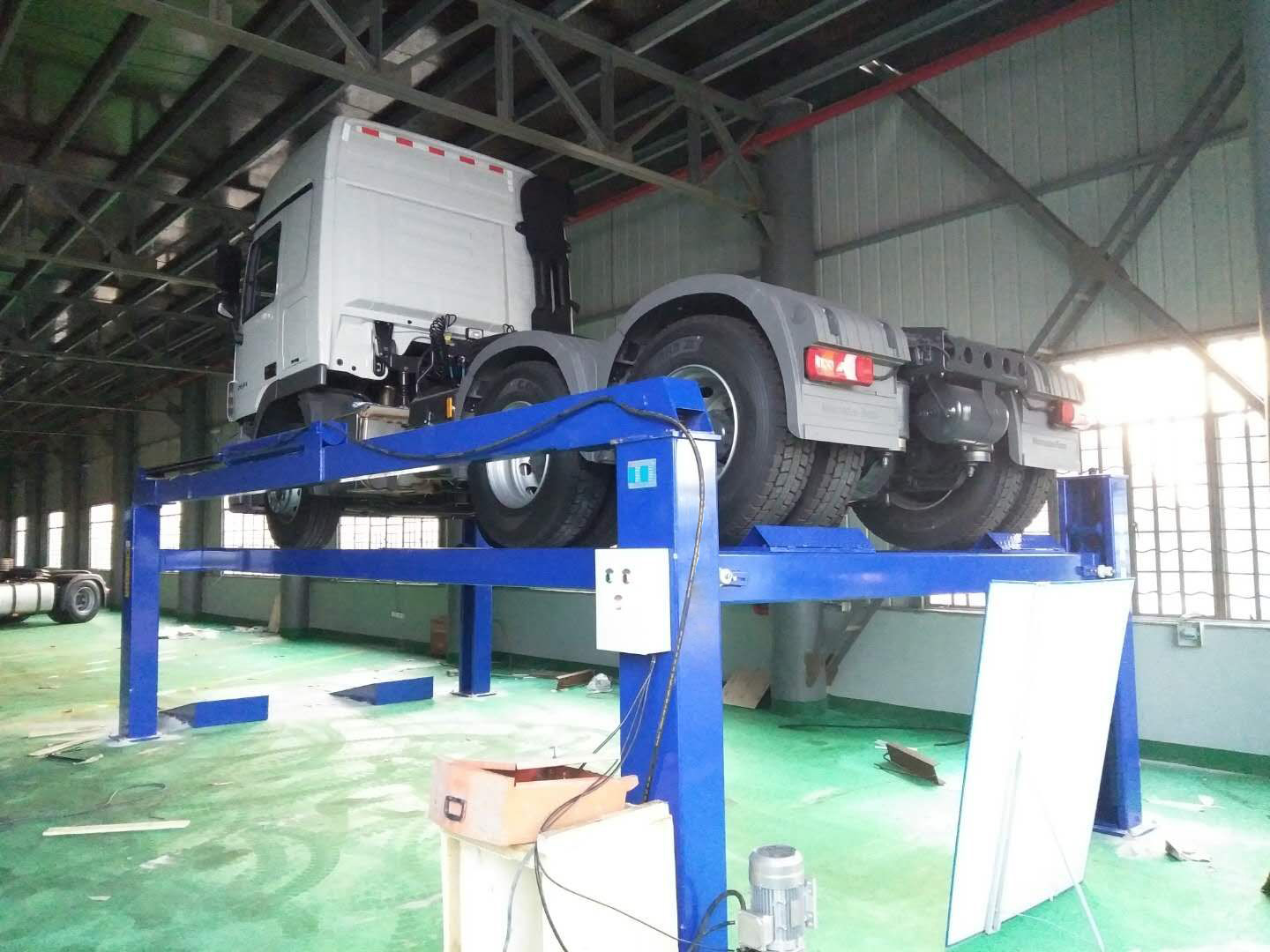 four post car lift for trucks four post car lift for trucks